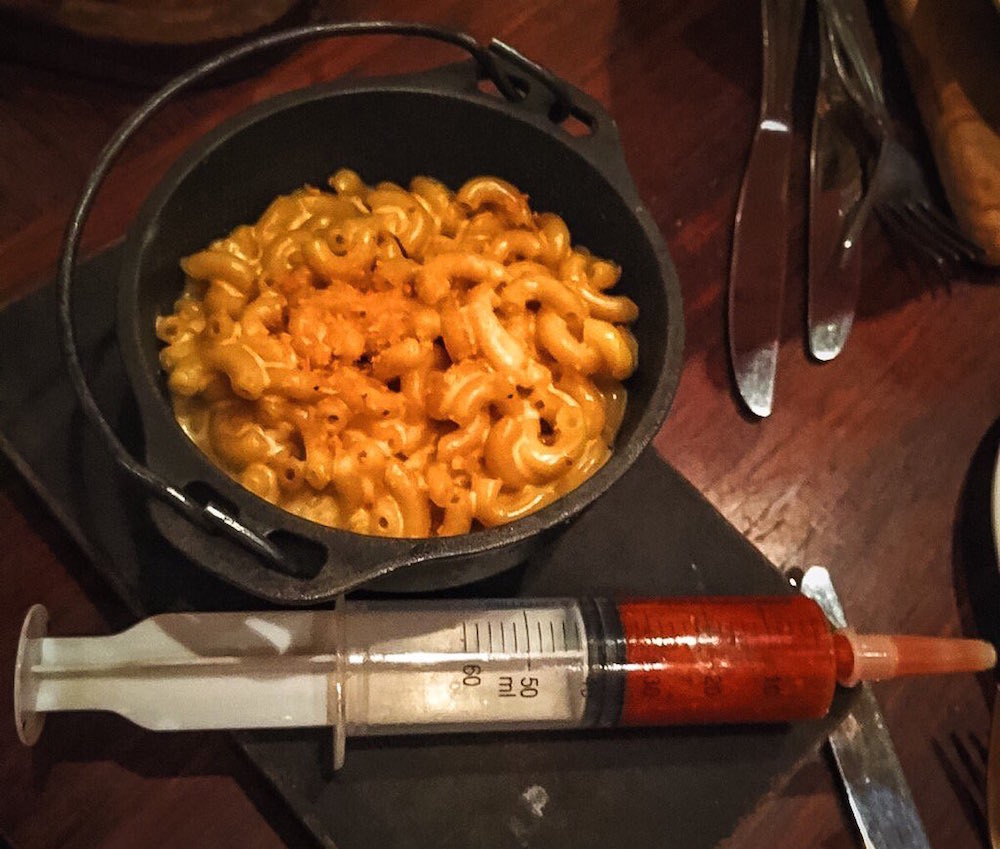 Weird Food Serving (17 pics)