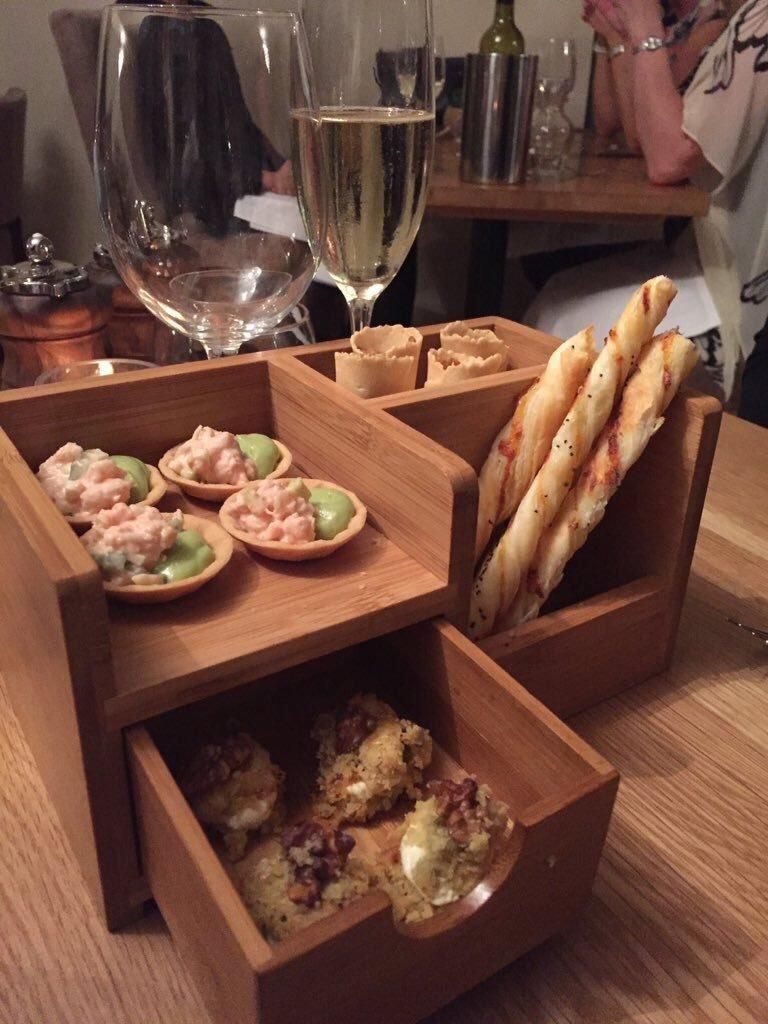 Weird Food Serving (17 pics)
