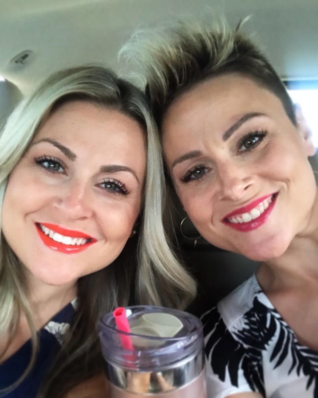 Very Similar Twins (14 pics)