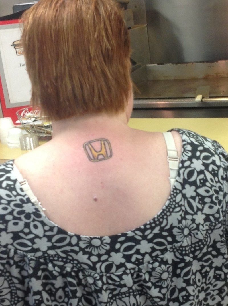 Terrible Tattoos (16 pics)