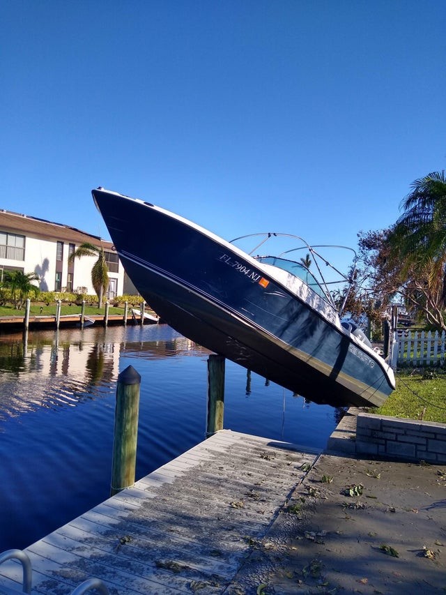 Aftermath Of The Hurricane (17 pics)