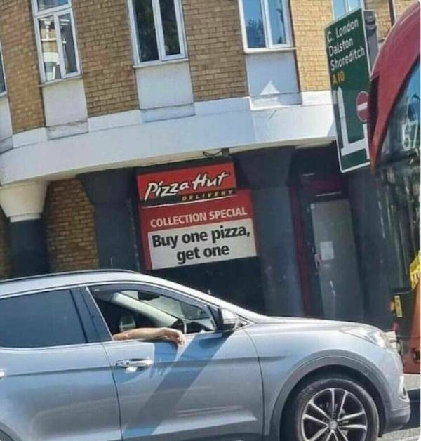 Weird Finds And Situations (15 pics)