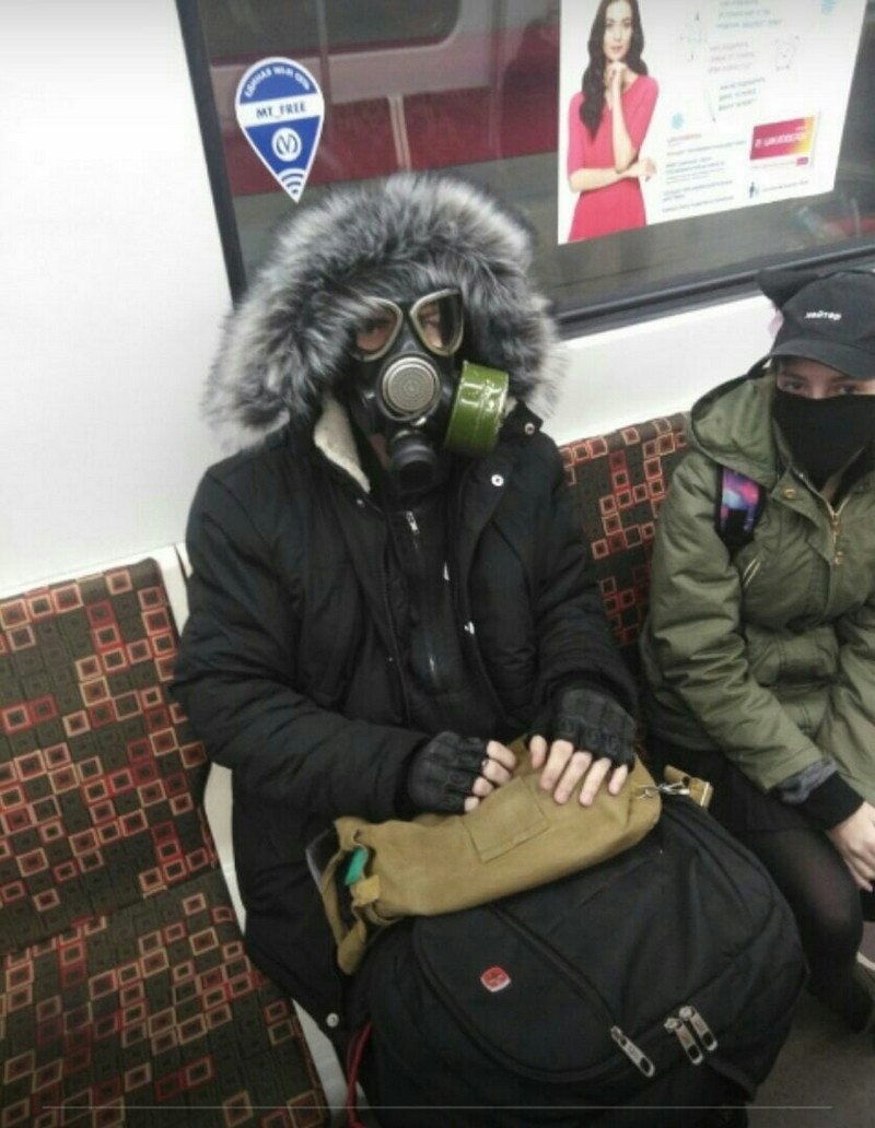 Strange People In The Subway (31 pics)