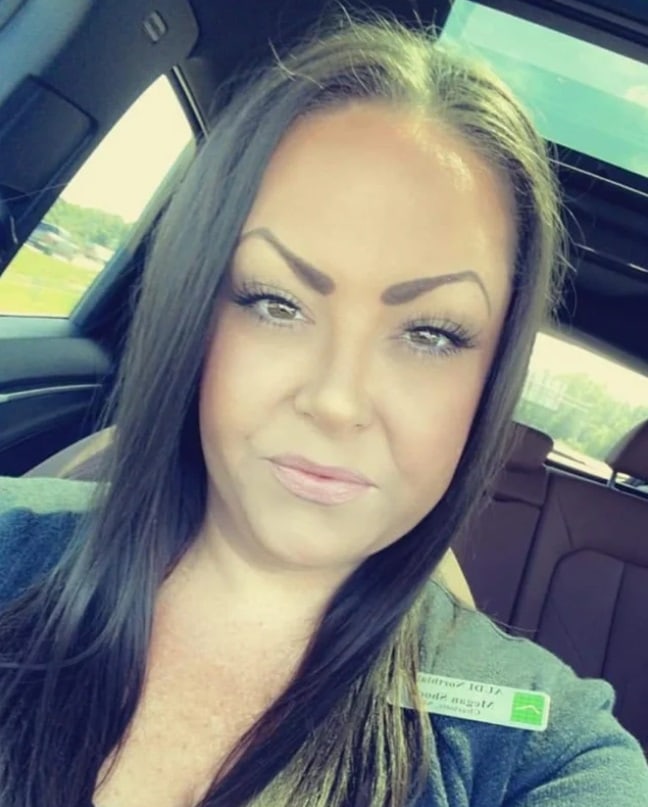 Girls Fails With Their Eyebrows (18 pics)