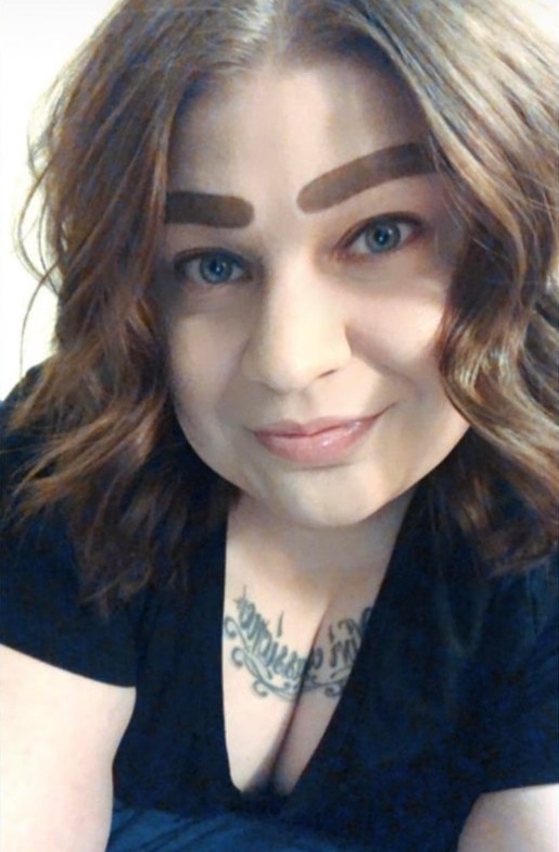 Girls Fails With Their Eyebrows (18 pics)