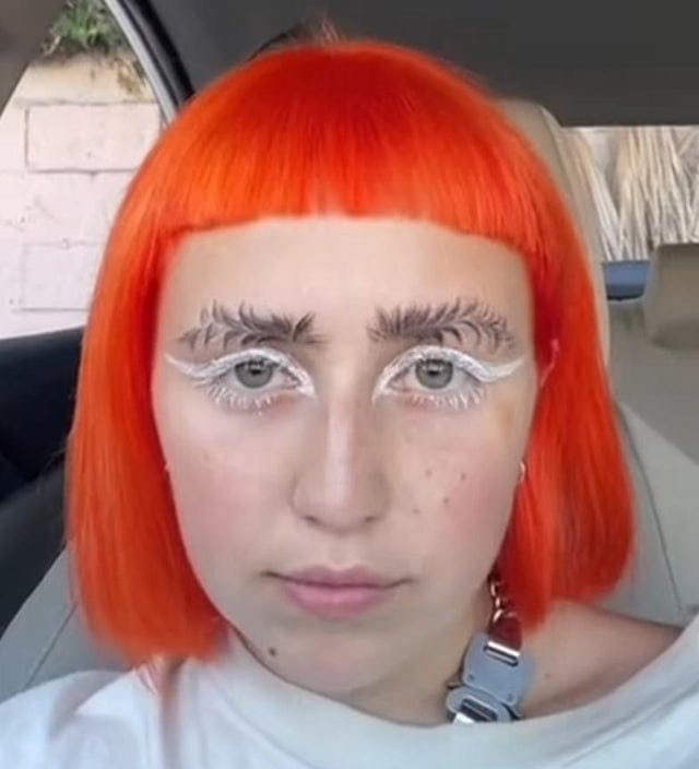 Girls Fails With Their Eyebrows (18 pics)