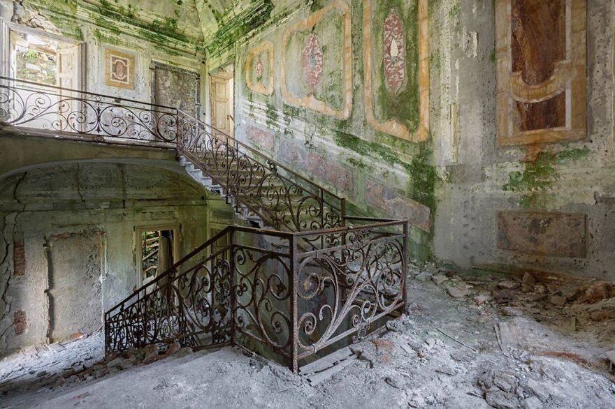 Amazing Abandoned Places (29 pics)