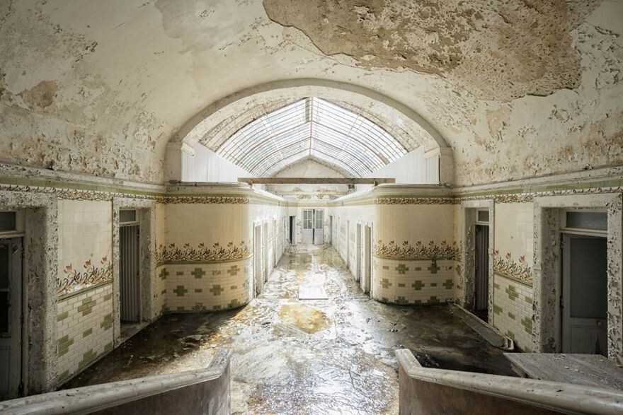 Amazing Abandoned Places (29 pics)