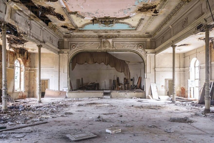 Amazing Abandoned Places (29 pics)