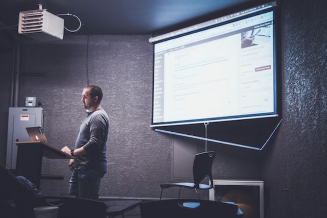 Principles of working on a business presentation