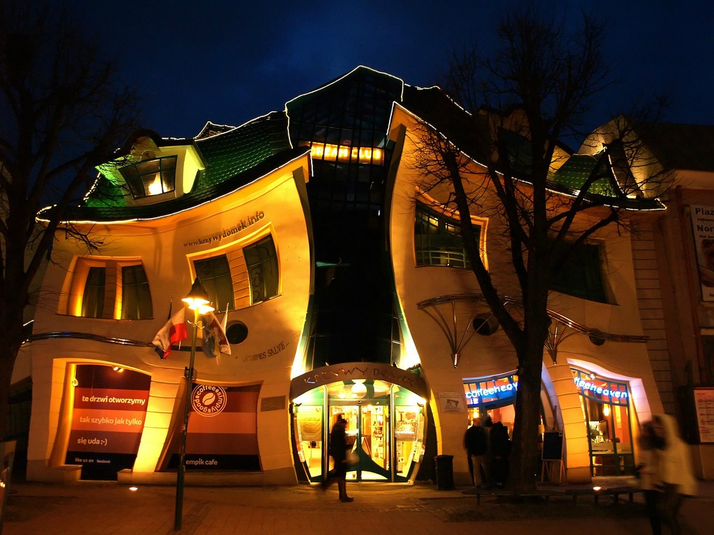 Unusual Buildings (17 pics)