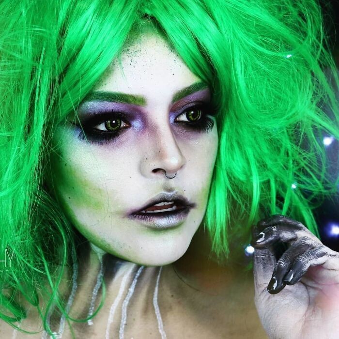 Interesting Halloween Makeup (15 pics)