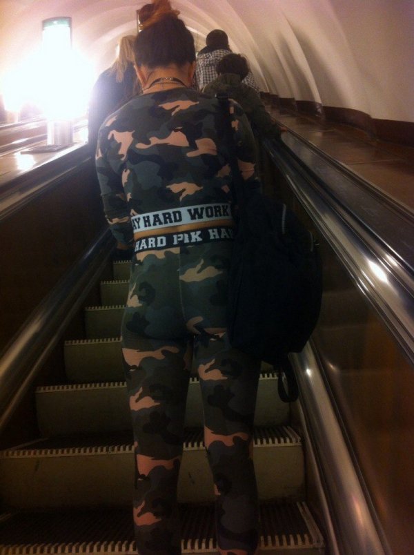 Strange People In The Subway (20 pics)