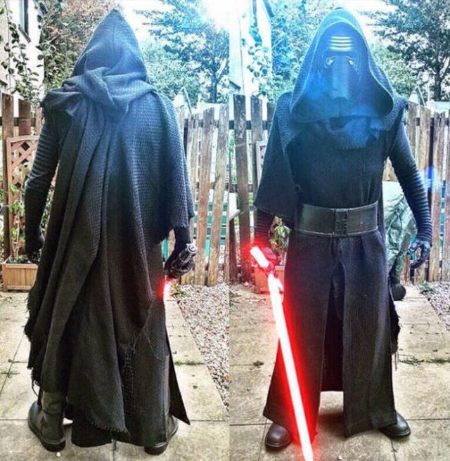 Interesting Halloween Costumes (15 pics)
