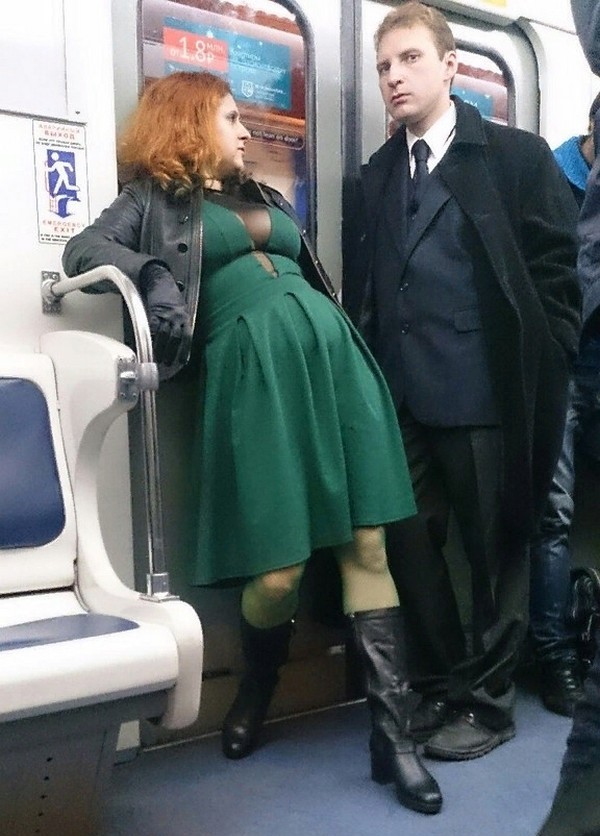 Strange People In The Subway (20 pics)