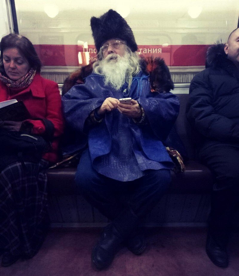 Strange People In The Subway (20 pics)