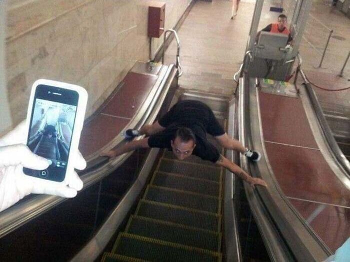 Weird Finds And Situations (24 pics)