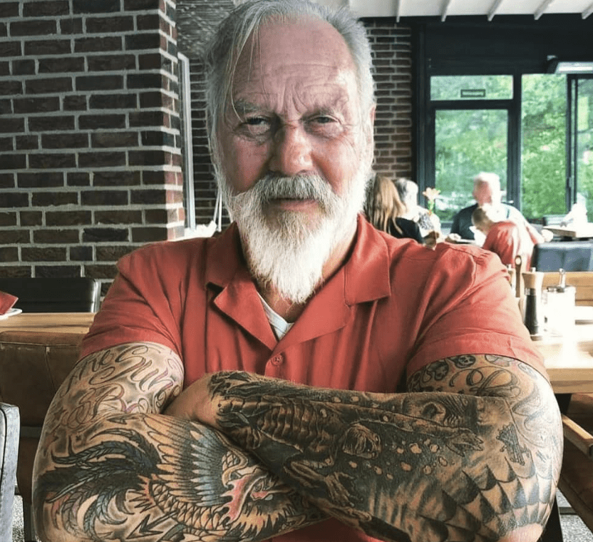 Adult People With Tattoos 15 Pics 