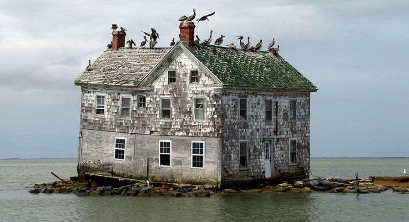 Beautiful Abandoned Places (17 pics)