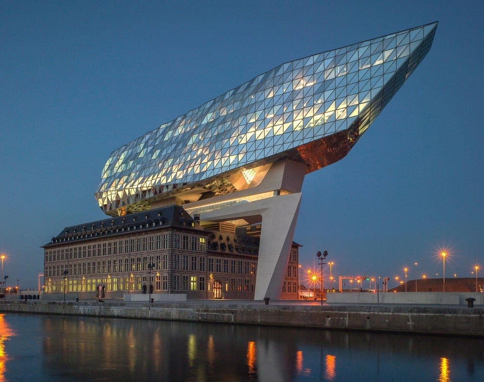 Unusual Buildings (18 pics)