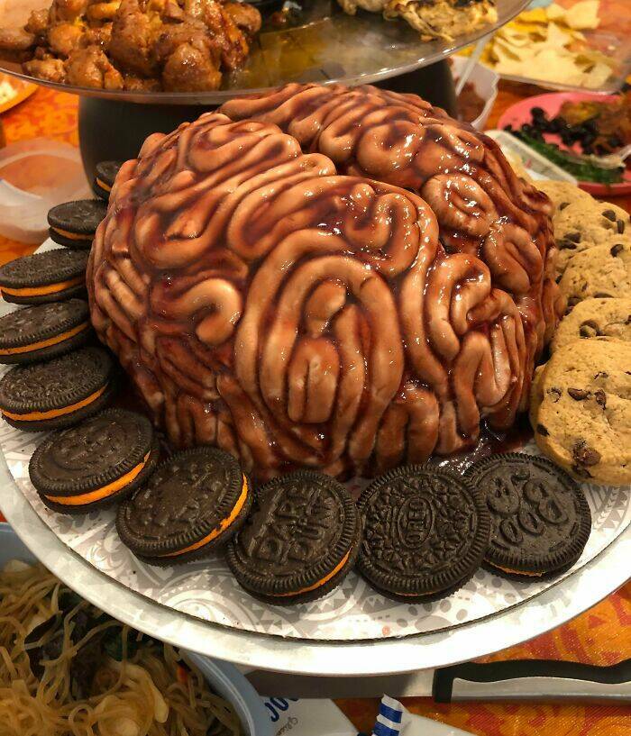 Awesome Halloween Dishes (24 pics)