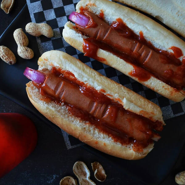Awesome Halloween Dishes (24 pics)