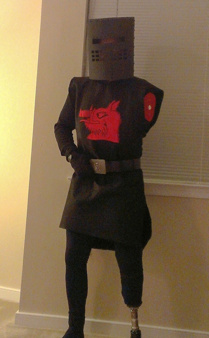 Halloween Costumes For People With Disabilities (23 pics)