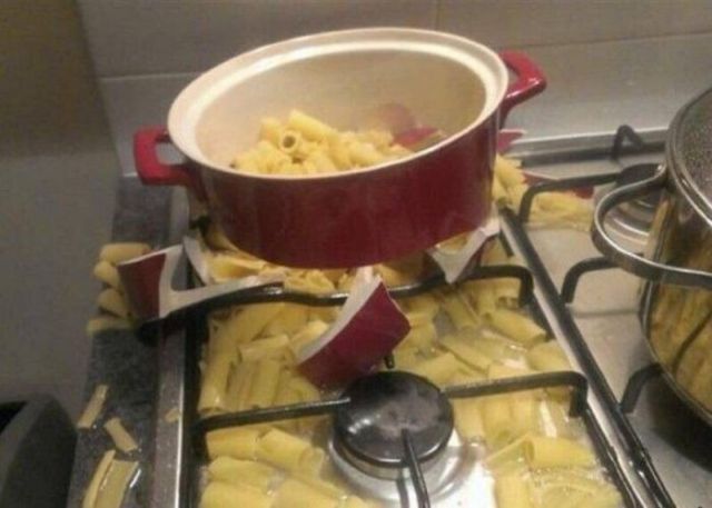 Fails At The Kitchen (17 pics)