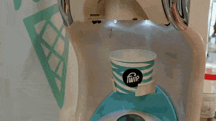 Acid GIFs, November 4 (25 gifs)