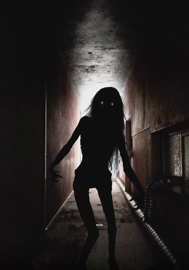 Creepy Photos (20 pics)