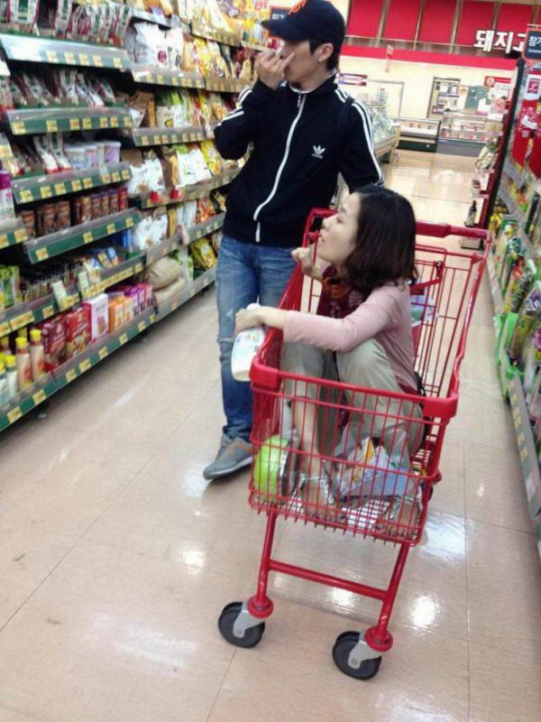 Strange Photos From Asian Countries (24 pics)