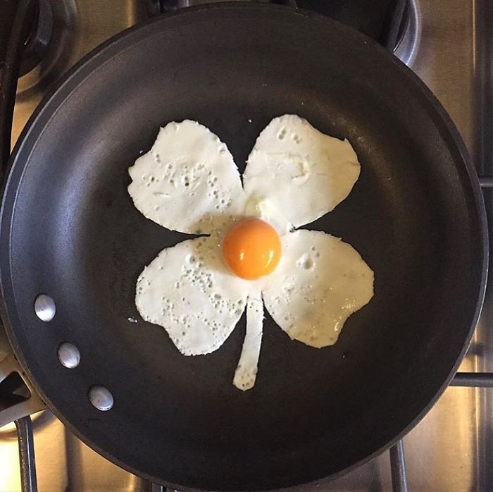 Unusual Egg Dishes (23 pics)