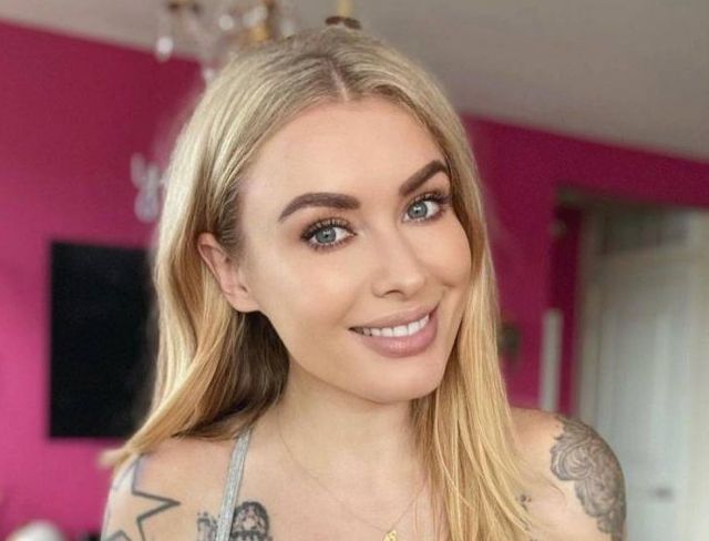 Tattooed Girls (50 pics)