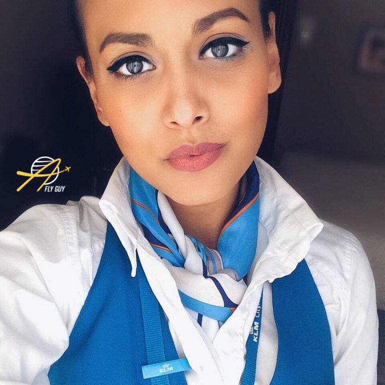 Cute Flight Attendants Share Their Selfies (22 pics)