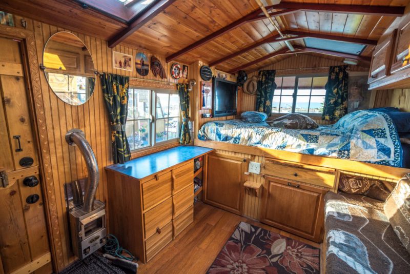 Vintage Motorhomes From The Past (25 pics)