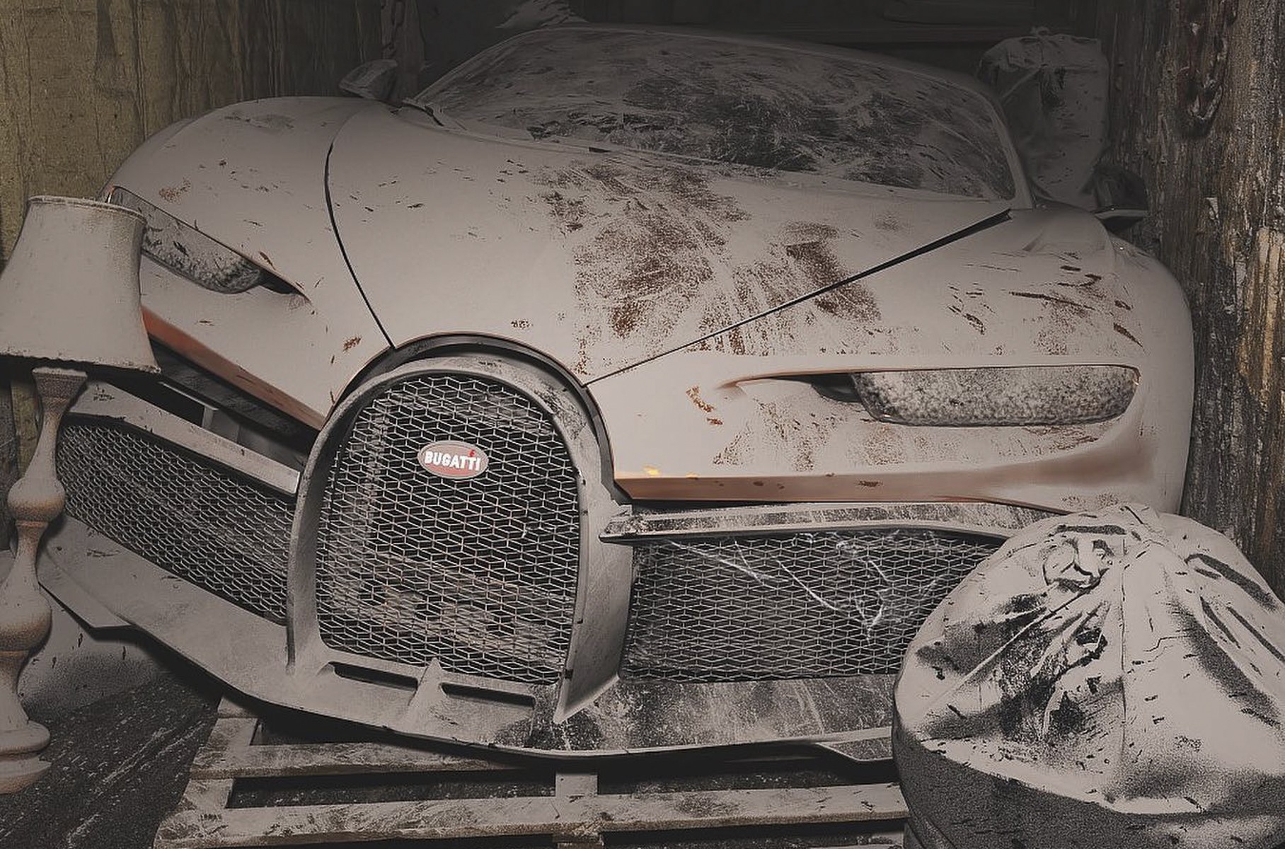 Abandoned Sports Cars (15 pics)