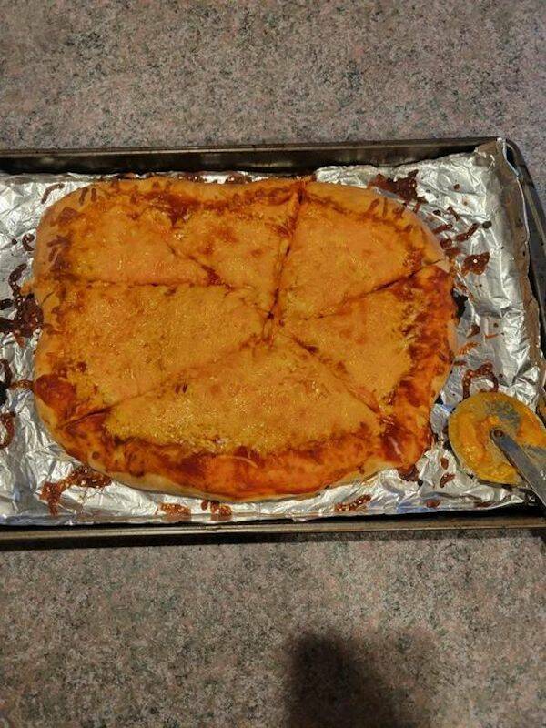 Funny Fails With Pizza (20 pics)