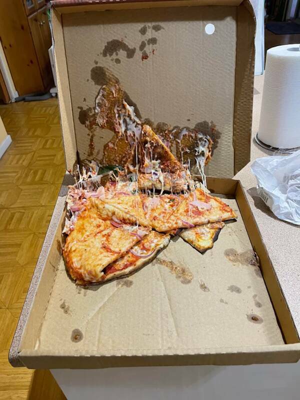 Funny Fails With Pizza (20 pics)