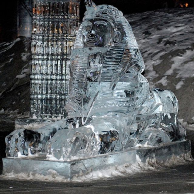 Beautiful Ice Sculptures (22 pics)