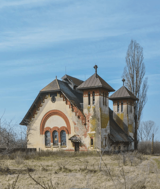 Amazing Abandoned Places (19 pics)