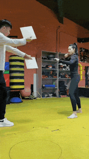 Acid GIFs, November 18 (25 gifs)