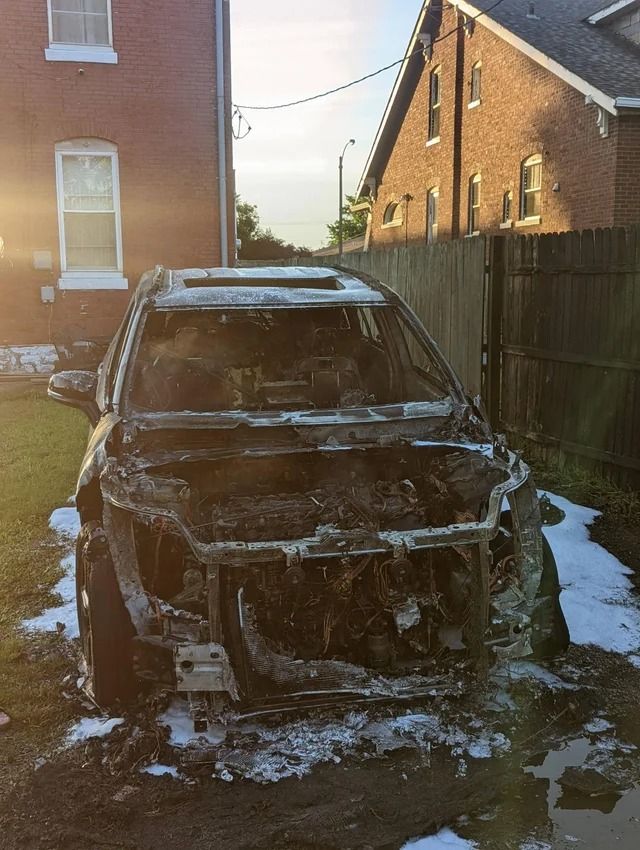 Bad Days Happen (17 pics)