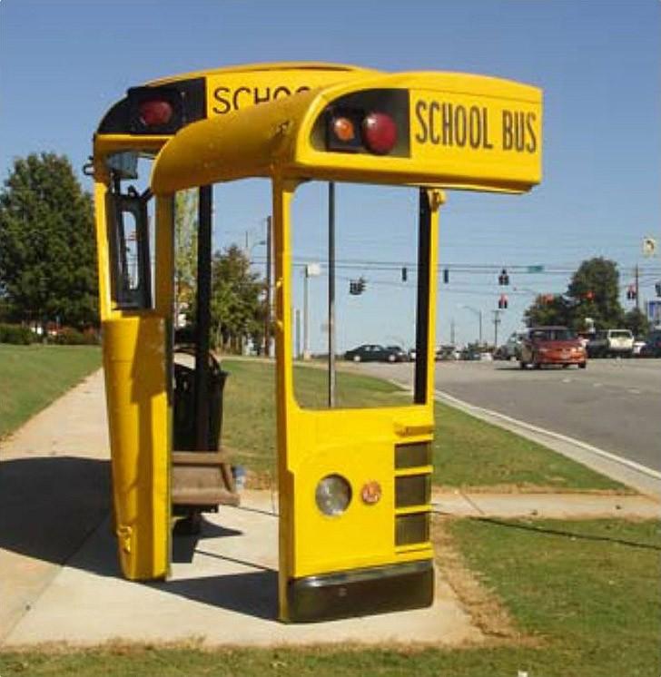 Unusual Bus Stops (29 pics)