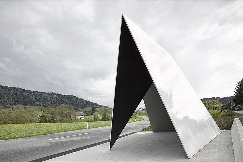 Unusual Bus Stops (29 pics)