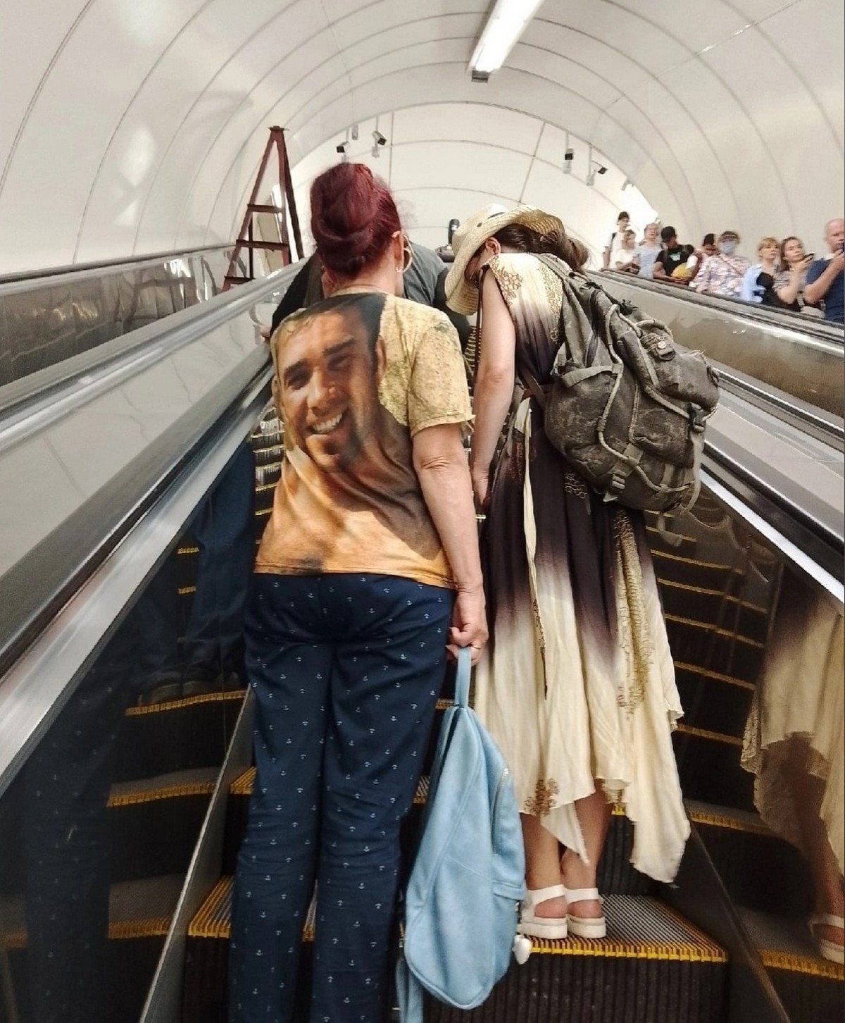 Strange People In The Subway (27 pics)