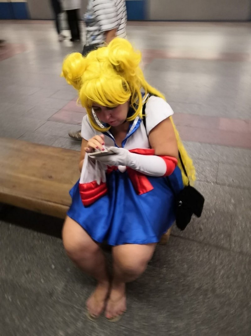 Strange People In The Subway (27 pics)