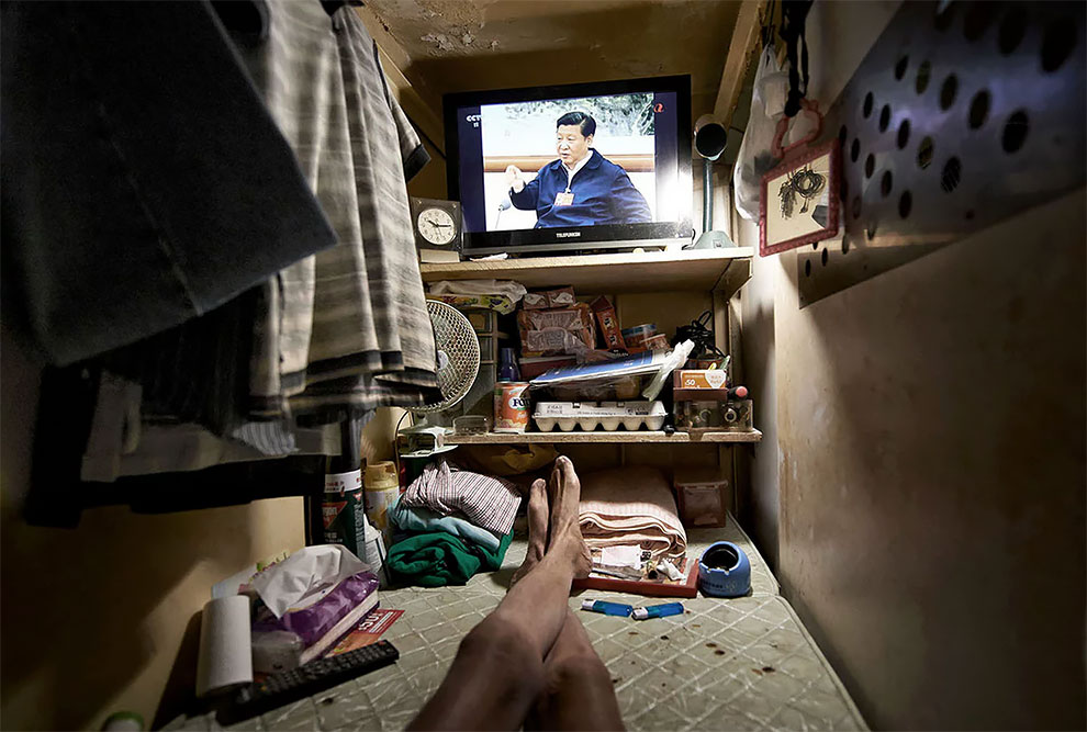 Very Small Apartments In China (15 pics)