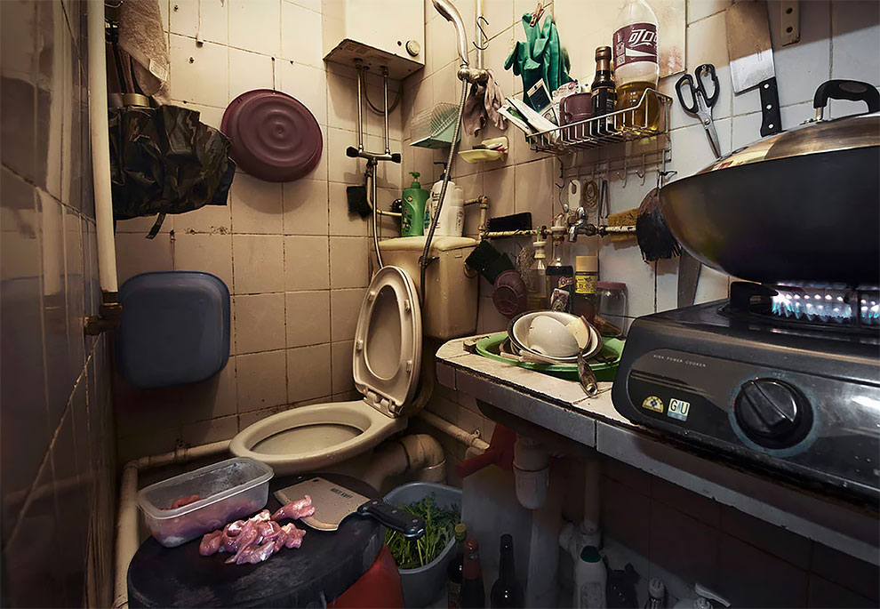 Very Small Apartments In China (15 pics)