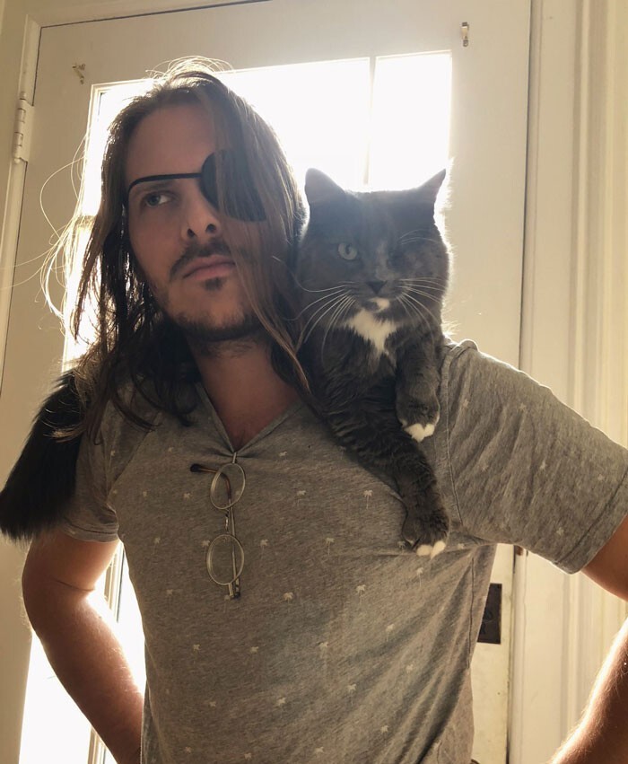 People With Their Pets (24 pics)