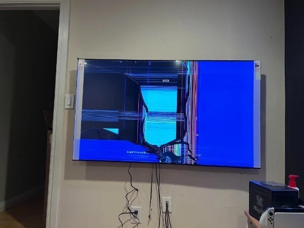 Bad Days Happen (19 pics)